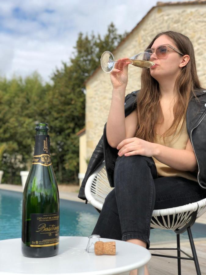 Chez Henri Bed & Breakfast Belves-de-Castillon Bagian luar foto