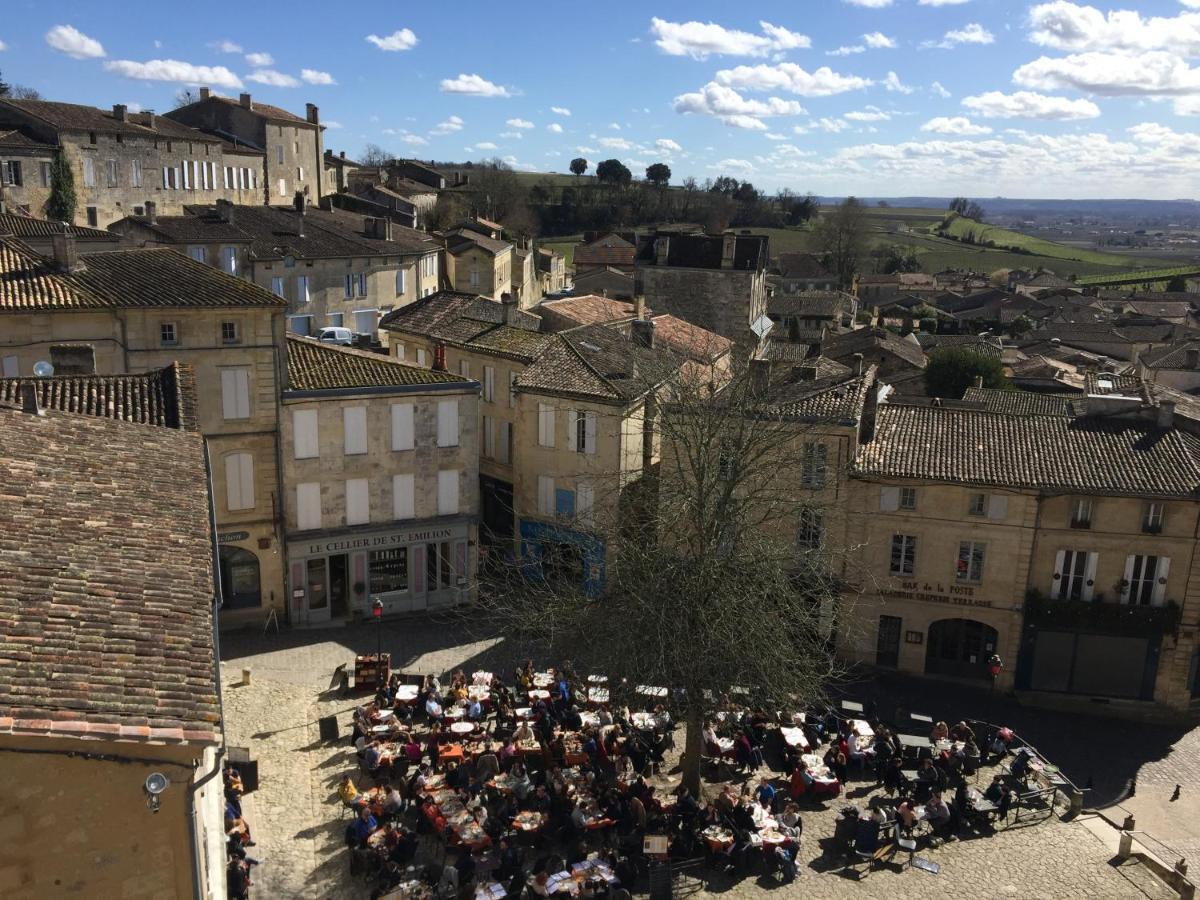 Chez Henri Bed & Breakfast Belves-de-Castillon Bagian luar foto